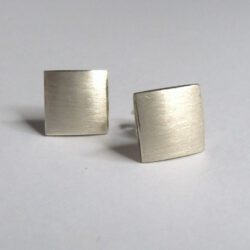 Ohrstecker Handarbeit